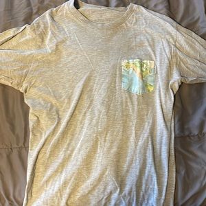 Long Sleeve, Serengeti Men’s Pocket Tee, Earth Design (Sz. M)